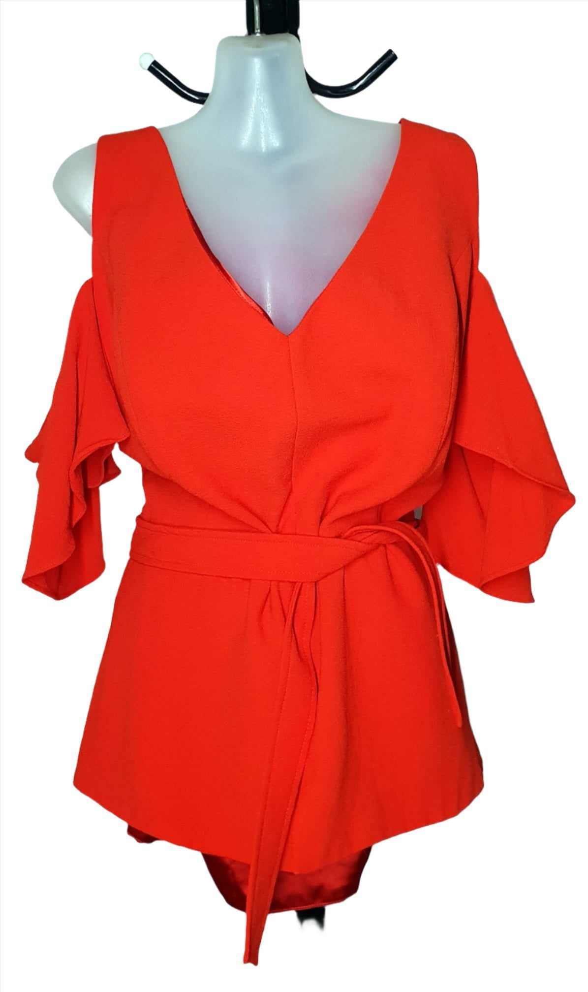 City Chic XL - Cold Shoulder Peplum Top With Tie