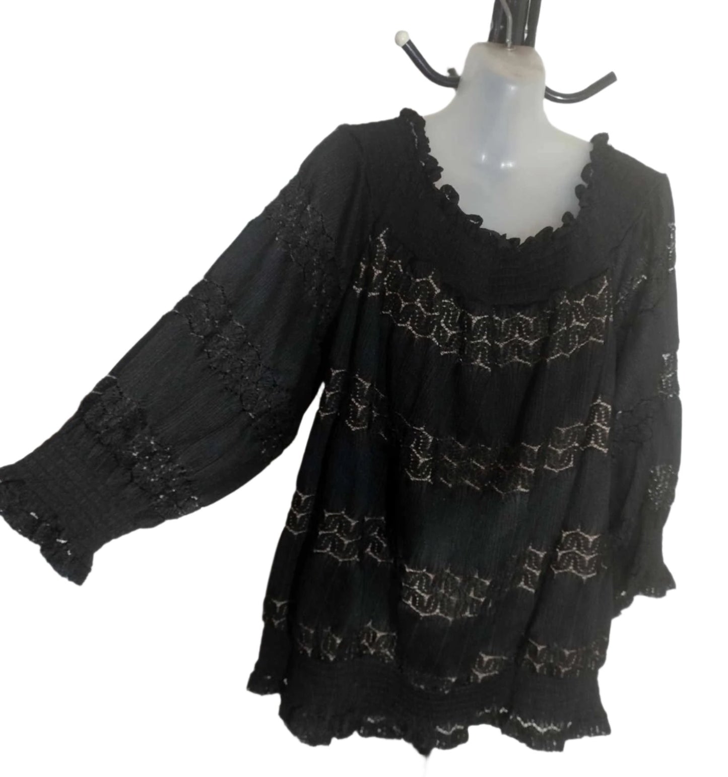 City Chic XL - Black Sleeved Lace Top