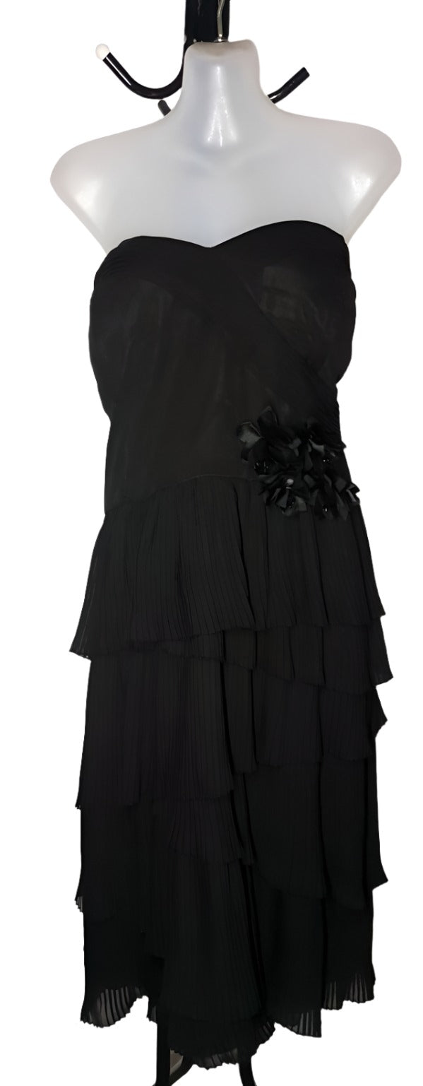 City Chic Large - Black Pleated Tiered Frill Strapless Dress With Flowers