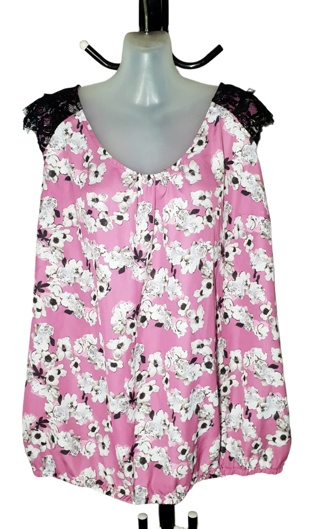 City Chic Medium - Pink Floral Lace Detail Top