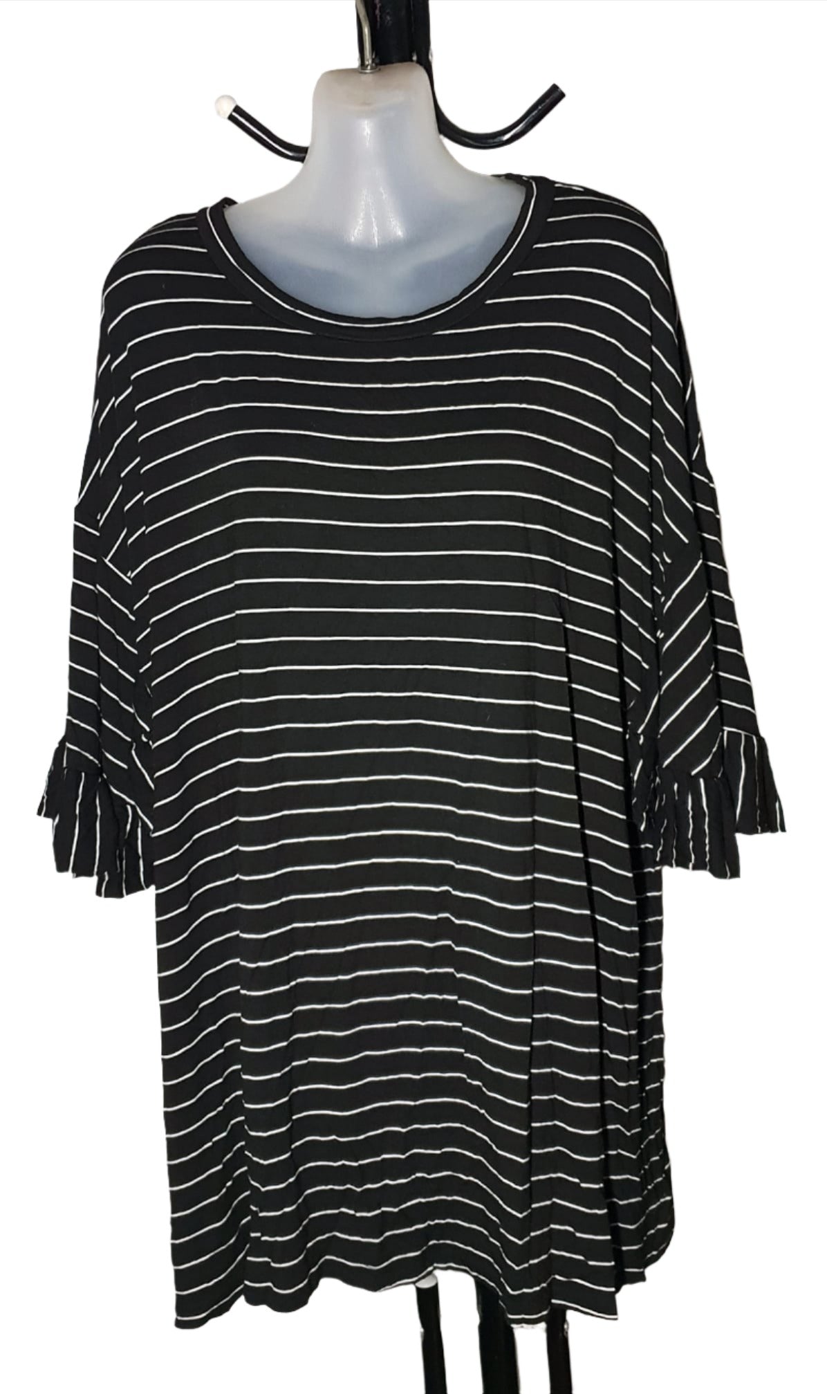 City Chic XL - Black And White Striped Frill Sleeve Top