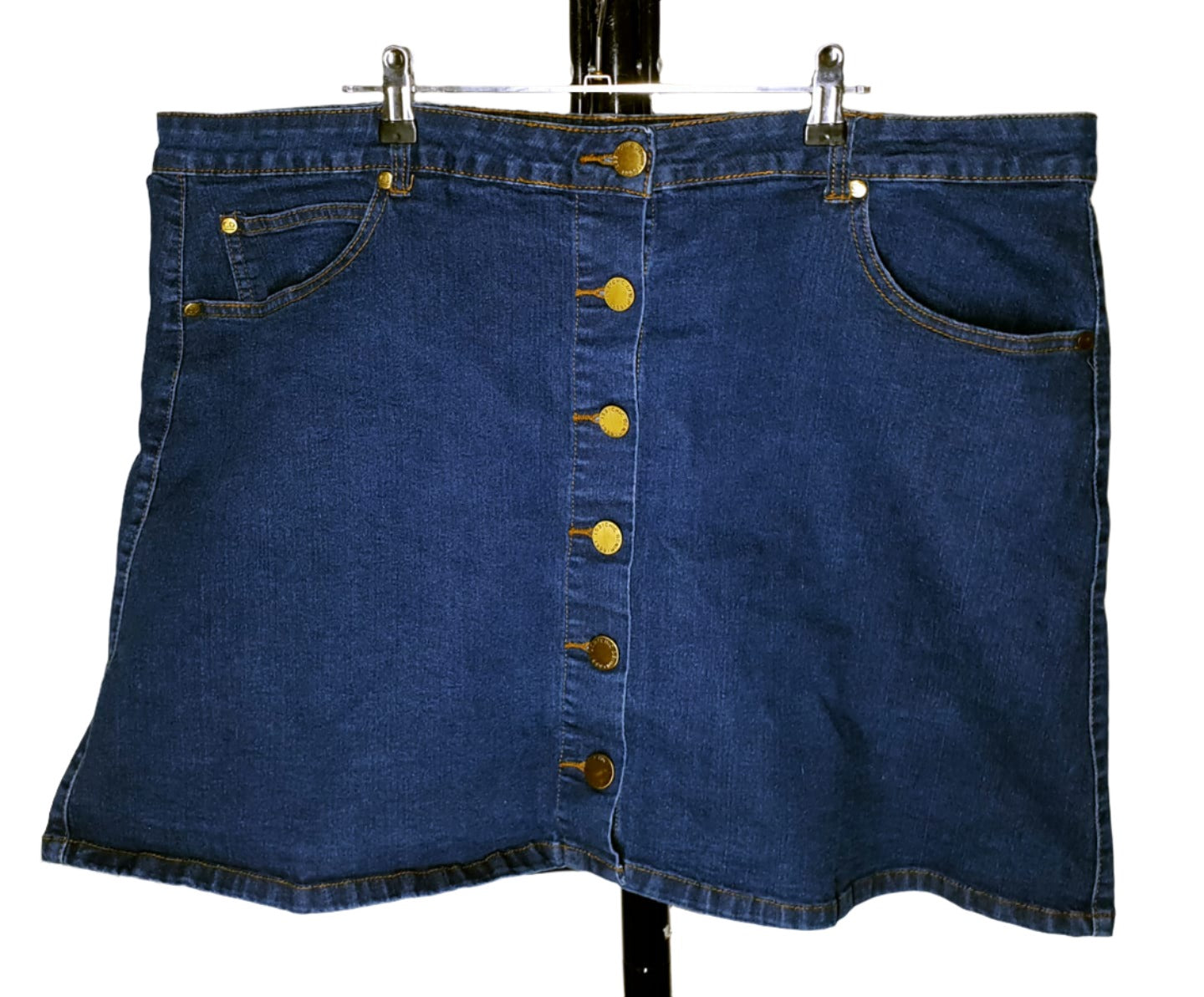 City Chic XL - Denim Button Up Skirt With Pockets