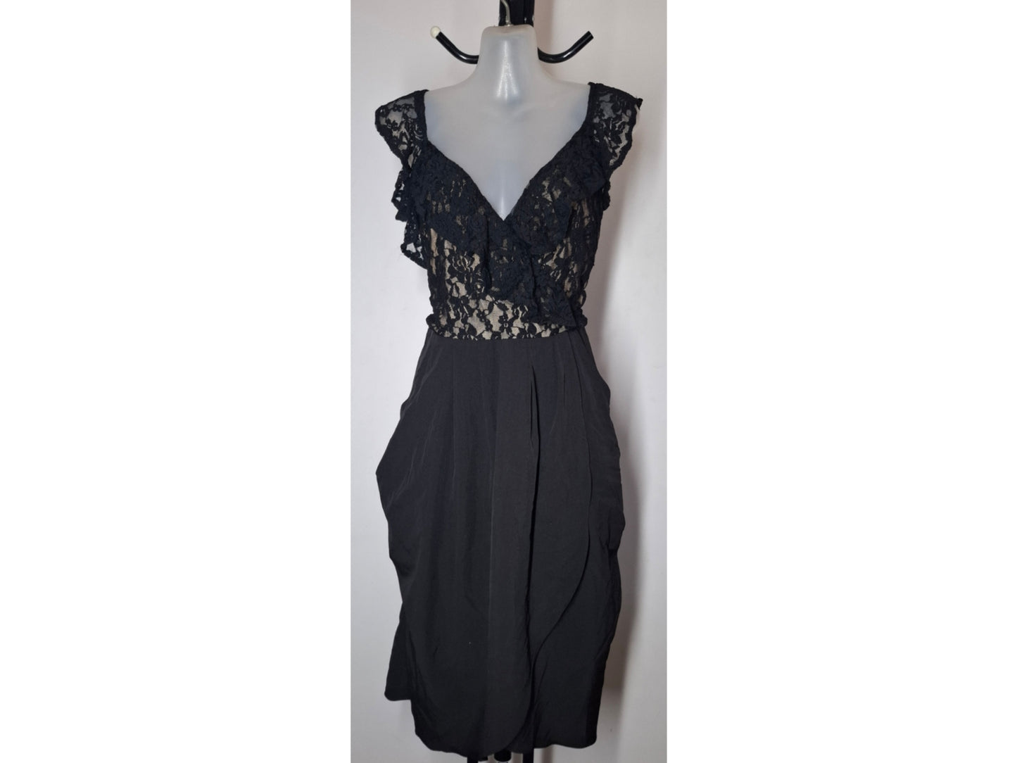 City Chic XS - Black Lace Dress With Pockets