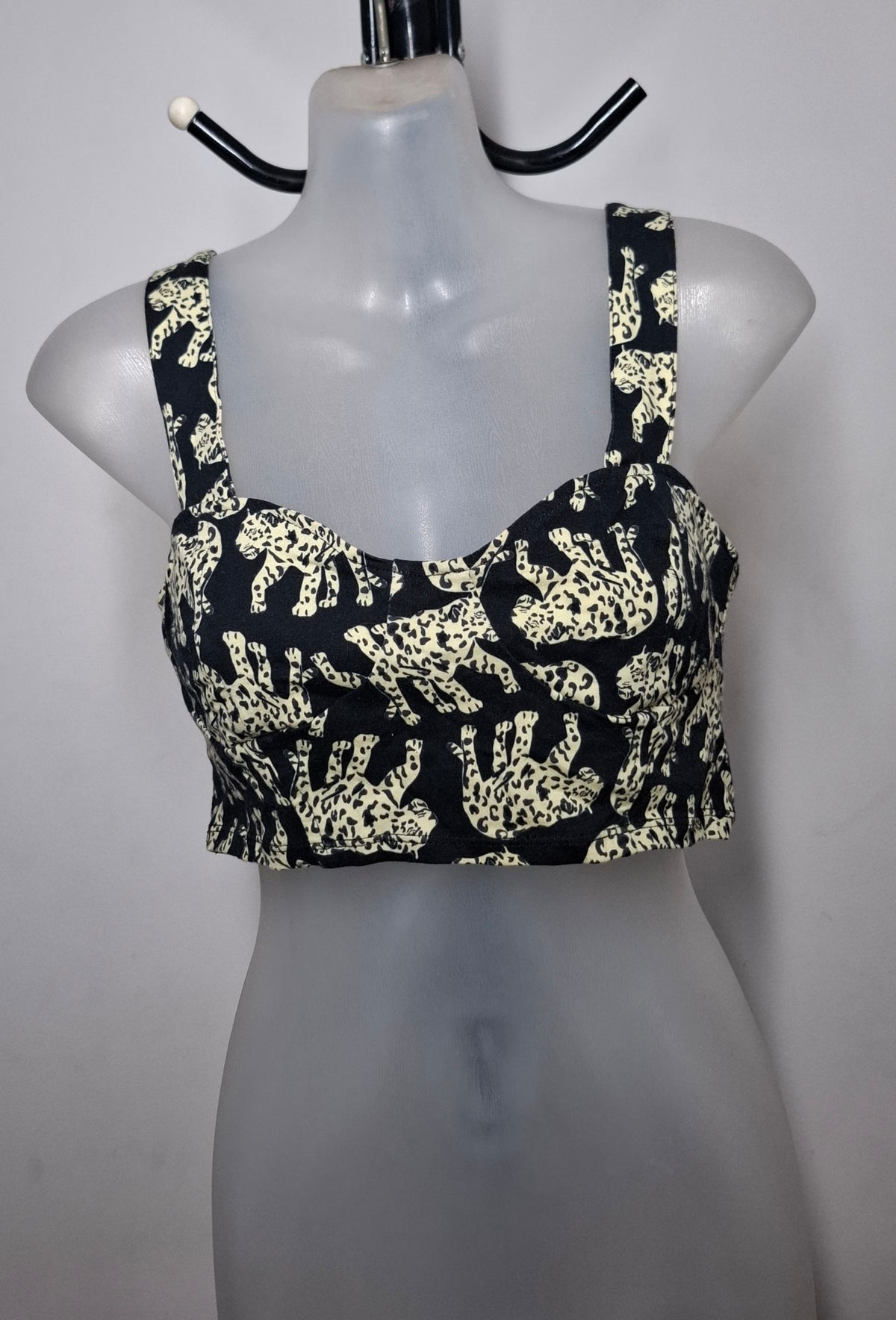 Size 10 - Stretchy Leopard Crop Top