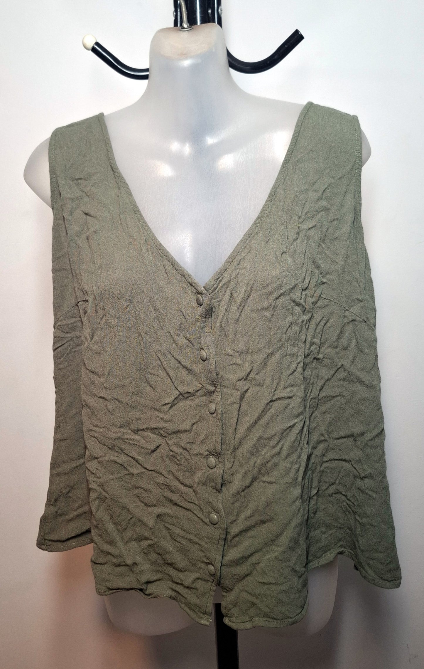 Size 20 - Khaki Button Up Top