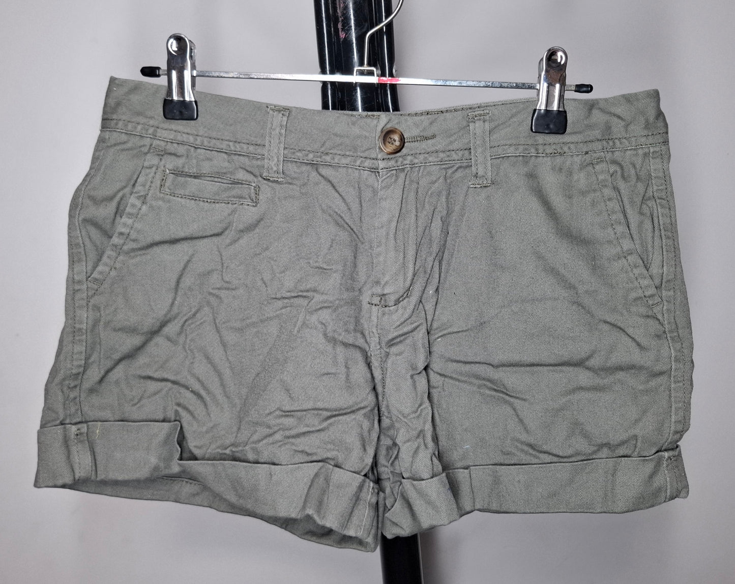 Size 8 - Cotton Khaki Shorts With Pockets