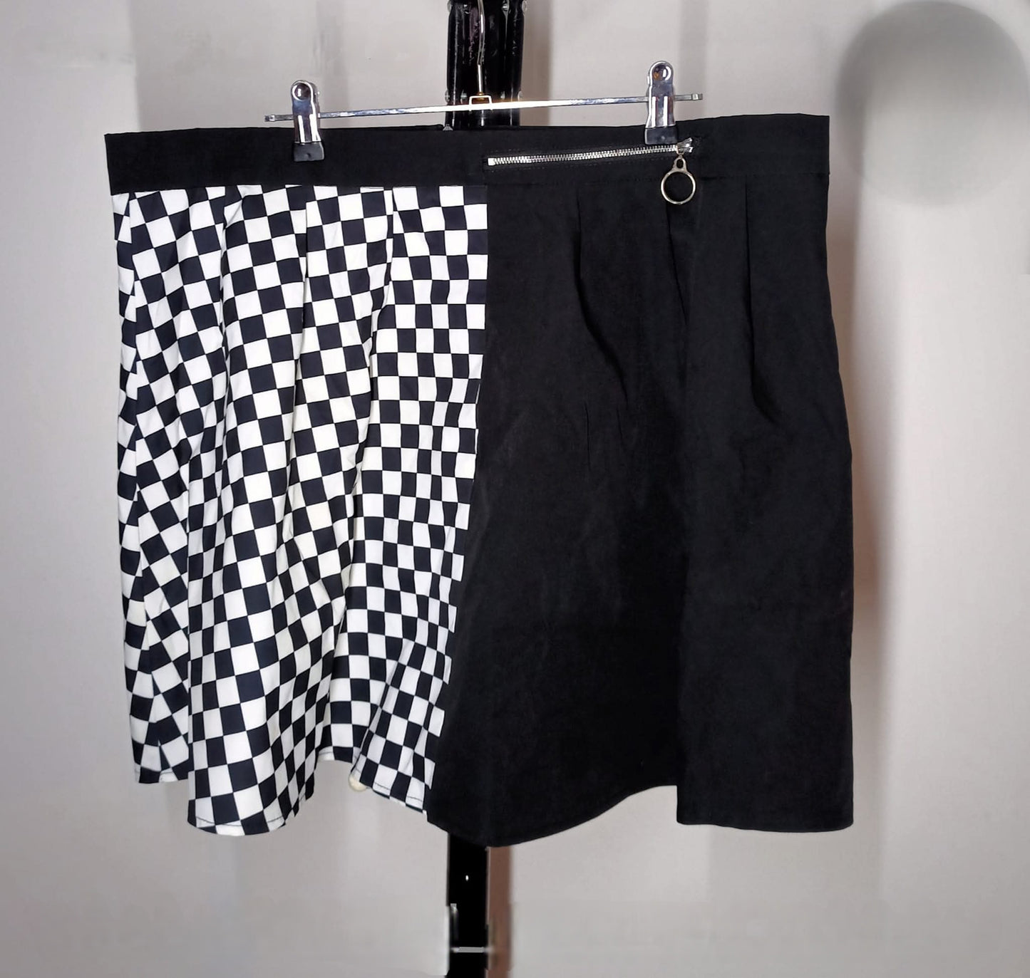 Size 20 - Black & Checkered Two Tone Skirt