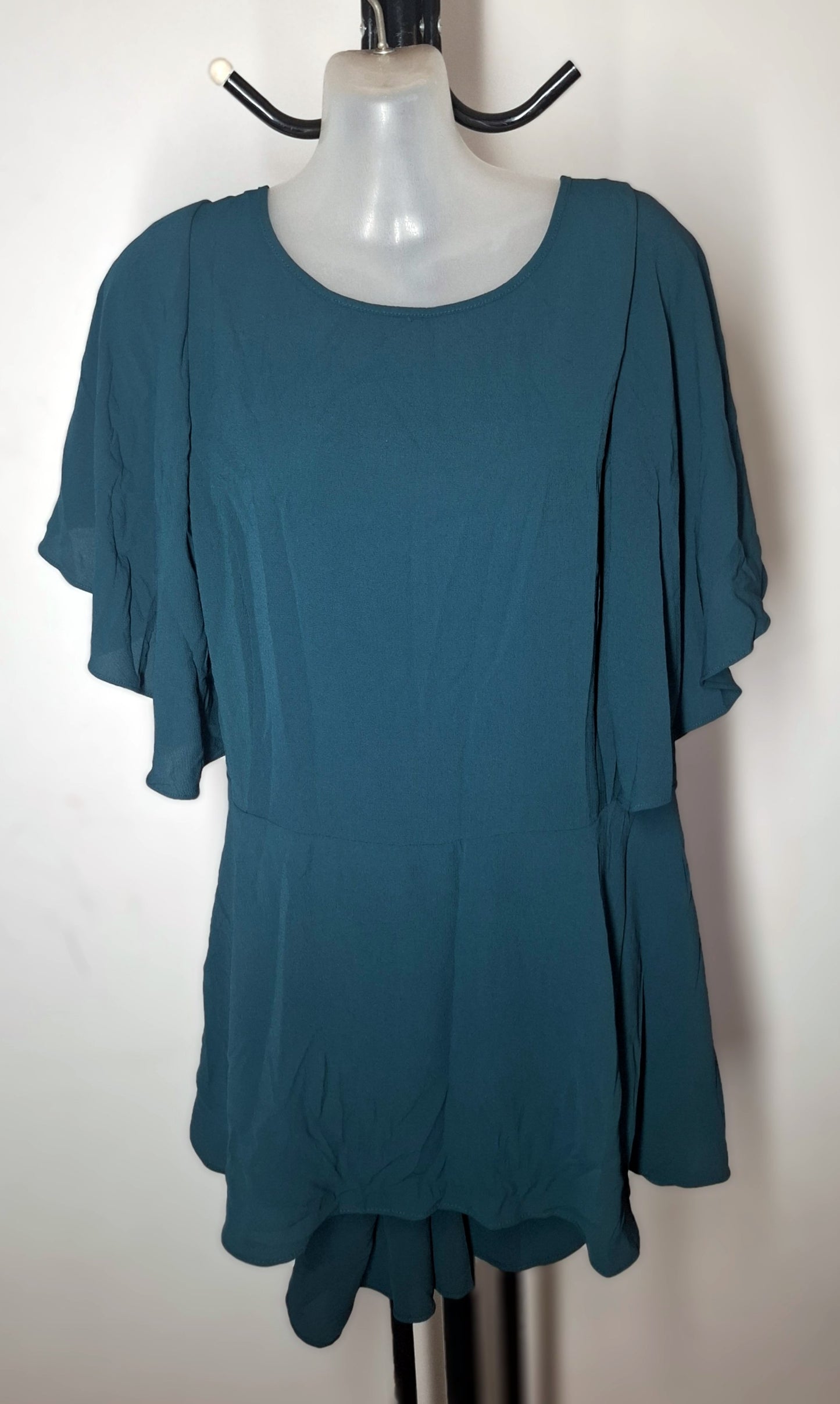 City Chic XL - Romantic Mood Peplum Top With Sleeves