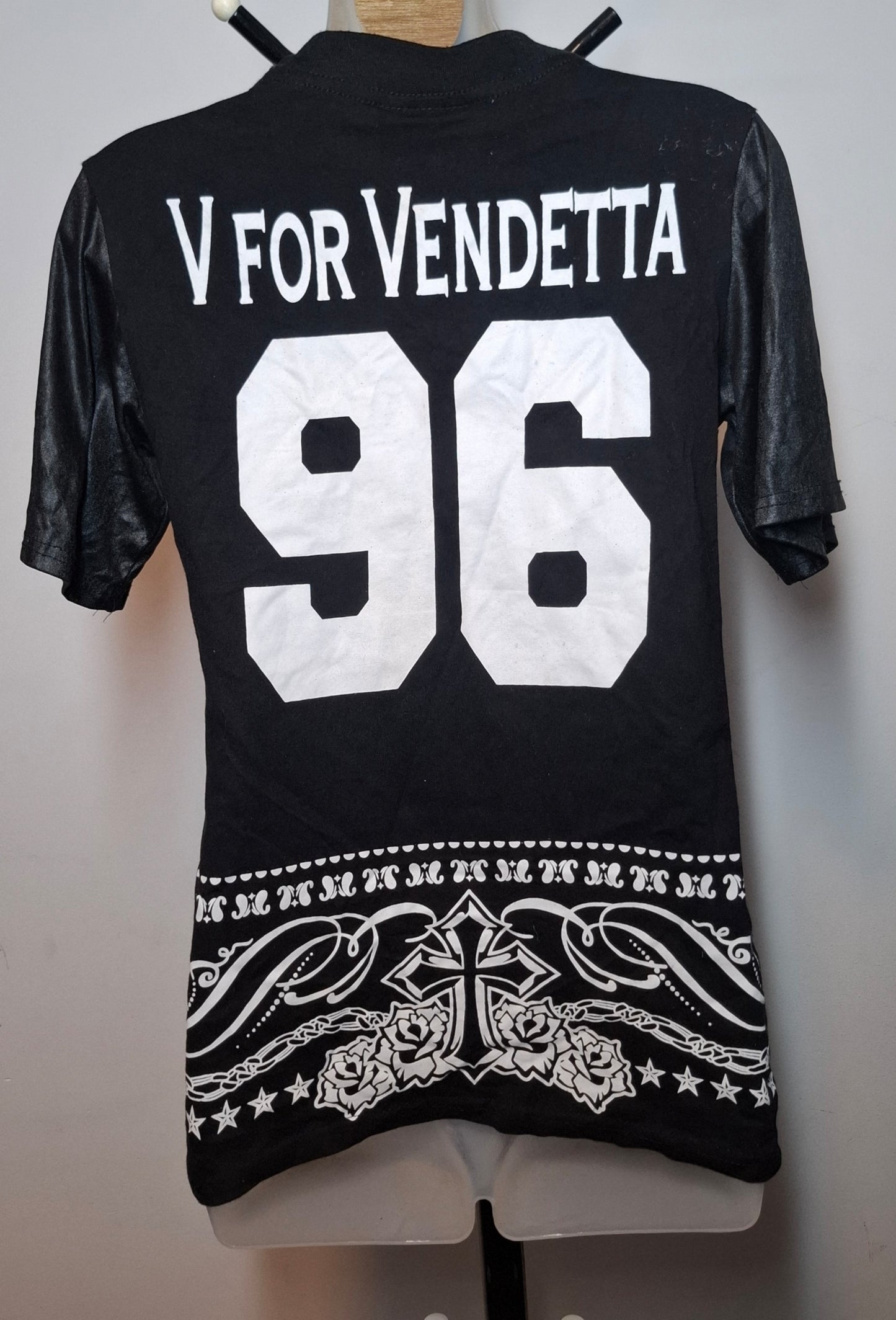 Size 8 - Black '96' T Shirt