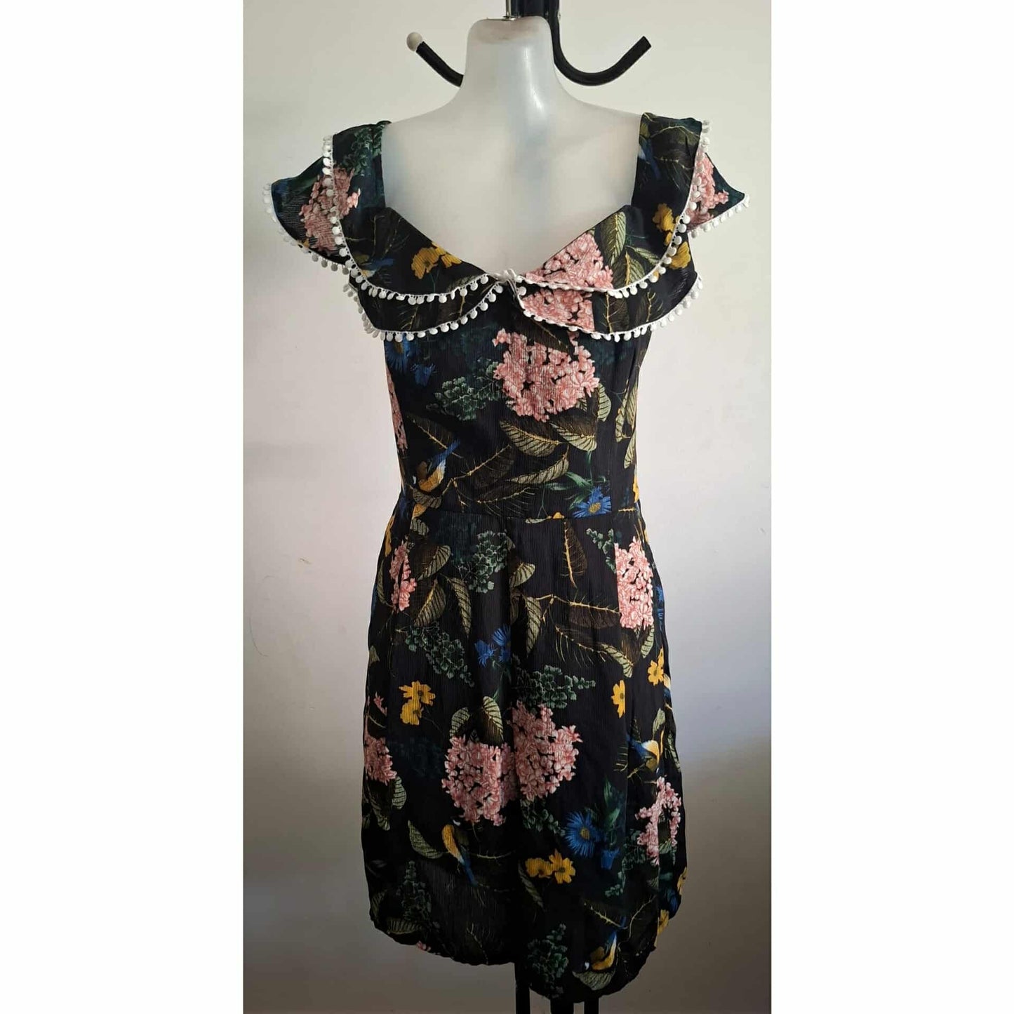 City Chic XS - Floral Frill Off Shoulder PLAYSUIT