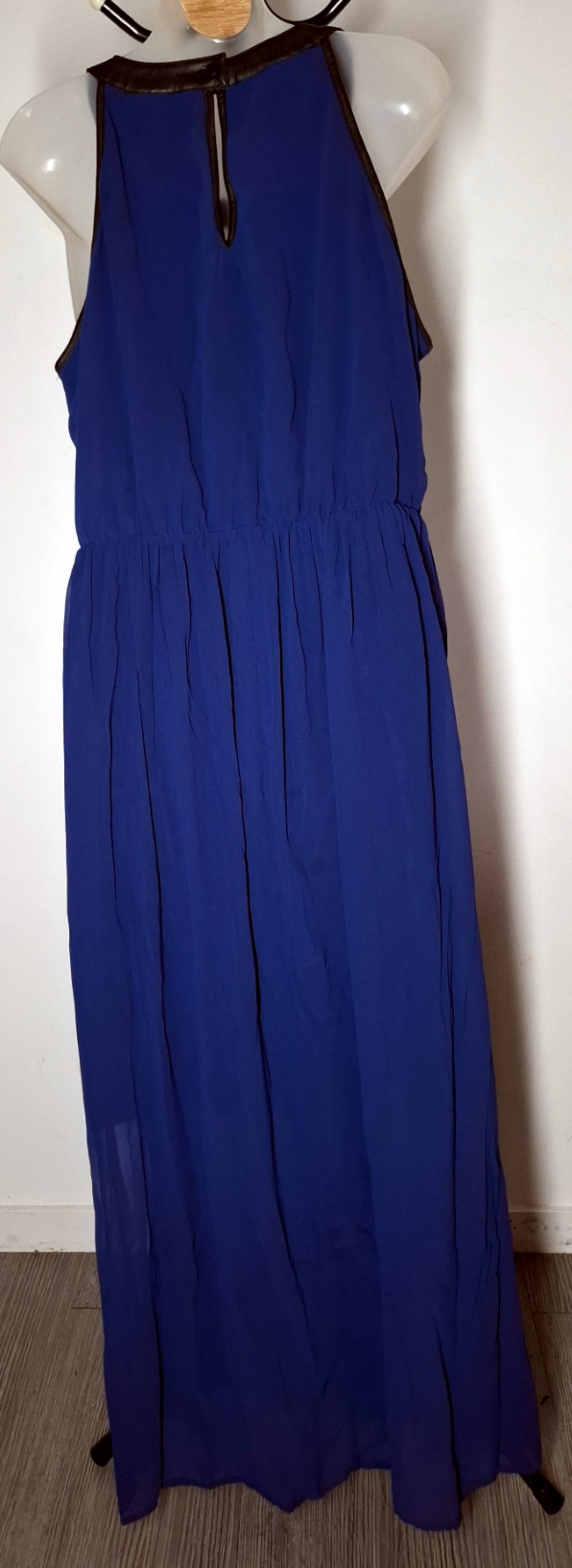 City Chic XS - Navy Chiffon Overlay Peekaboo Halter Neck Maxi Dress