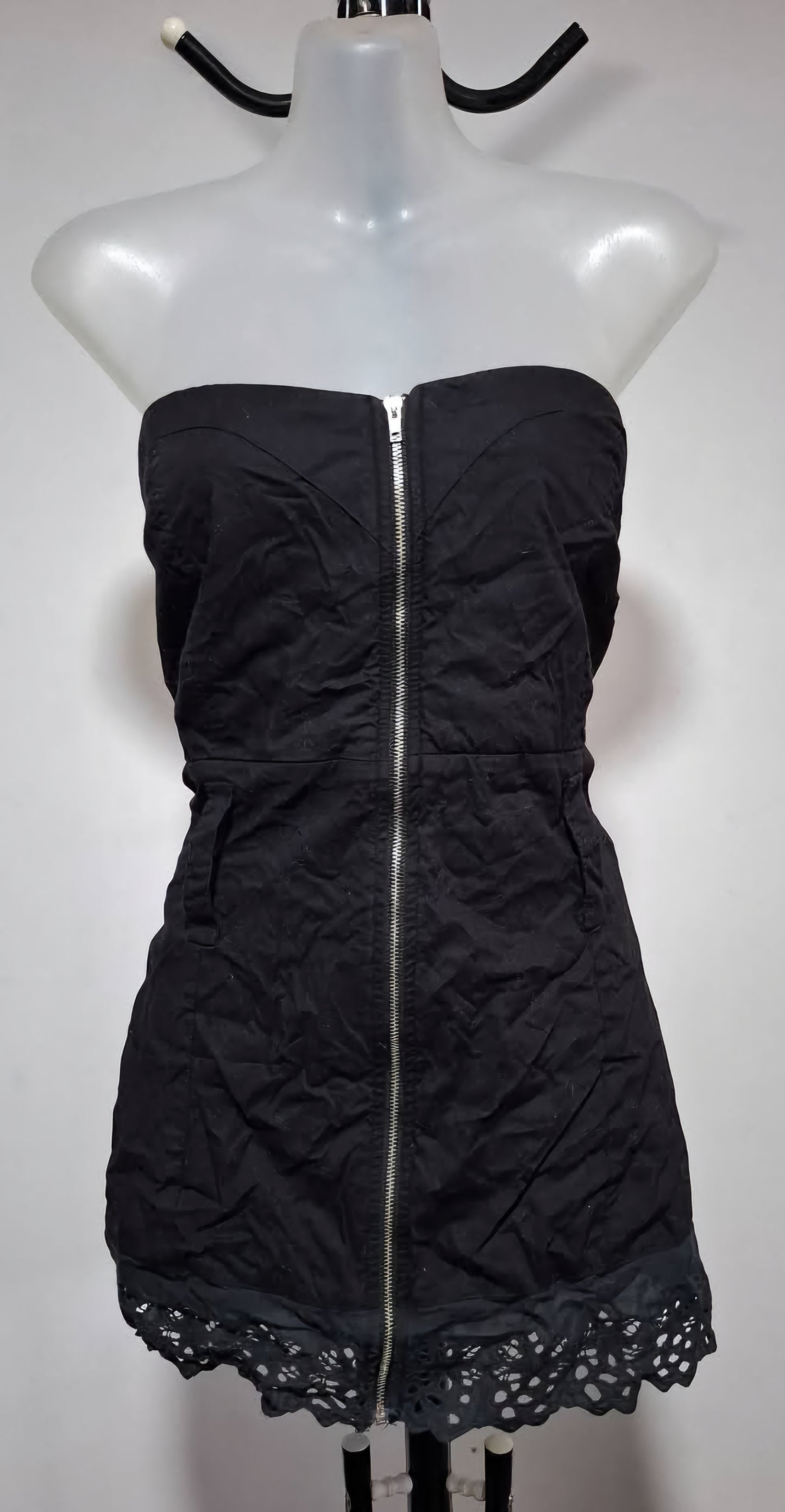 City Chic XL - Black Strapless Zip Up Top