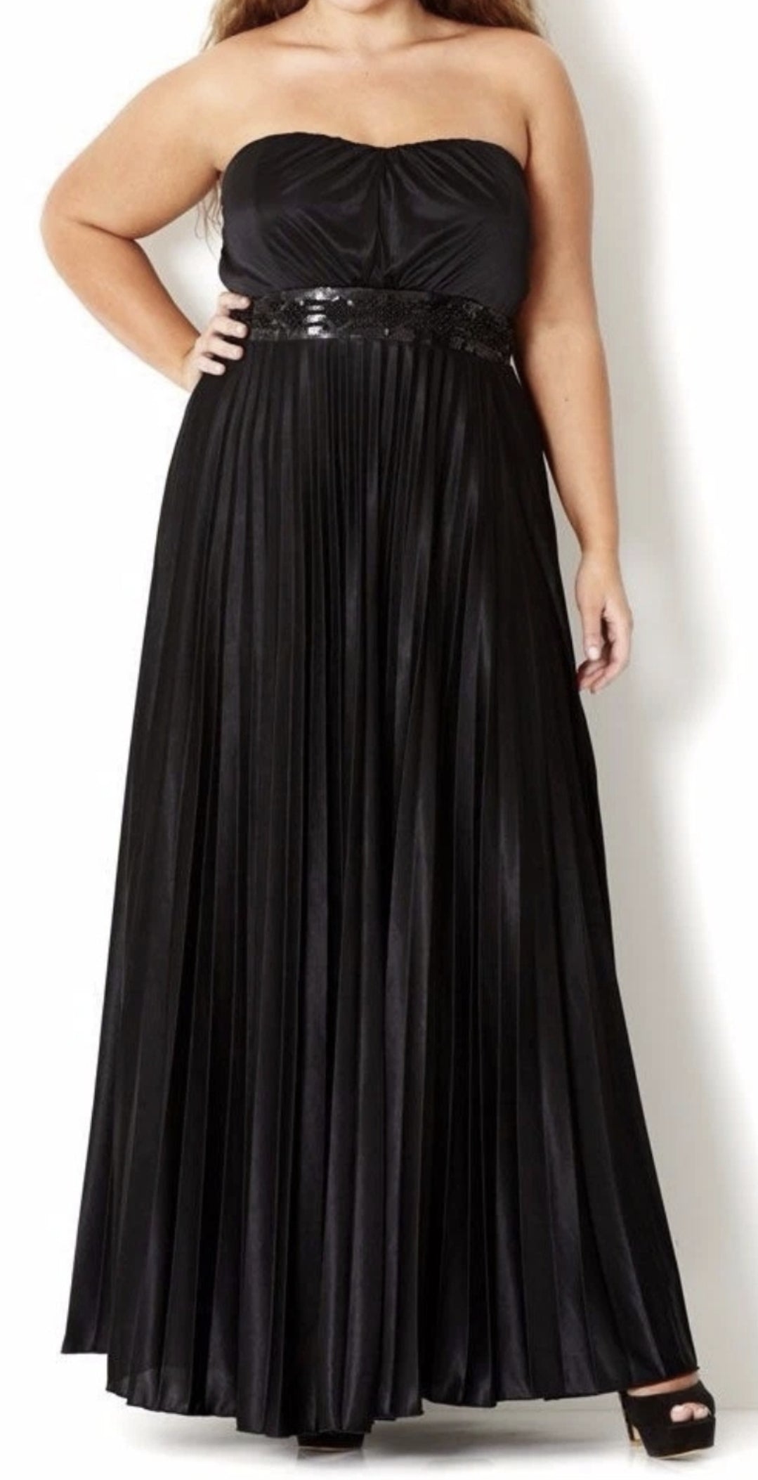City Chic XS - Pleated Embellished Strapless Maxi Dress