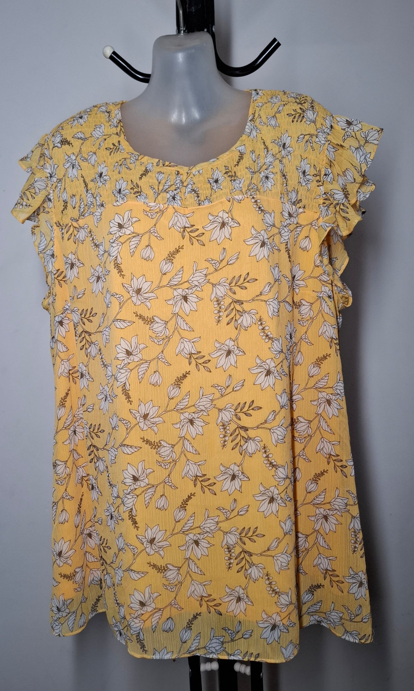 City Chic Medium - Shirred Yellow Floral Top