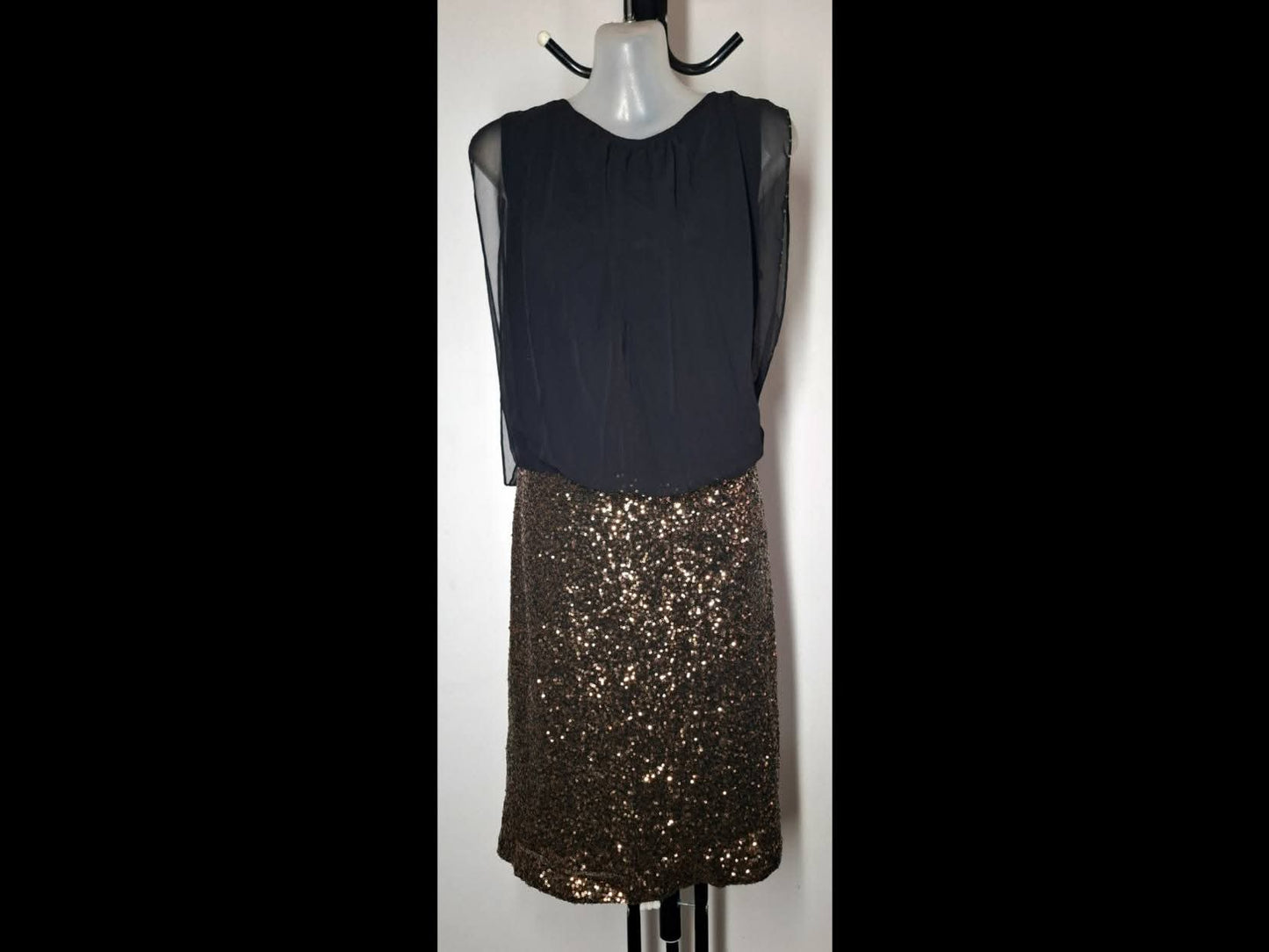 Size 14 - Gold Sequin Dress