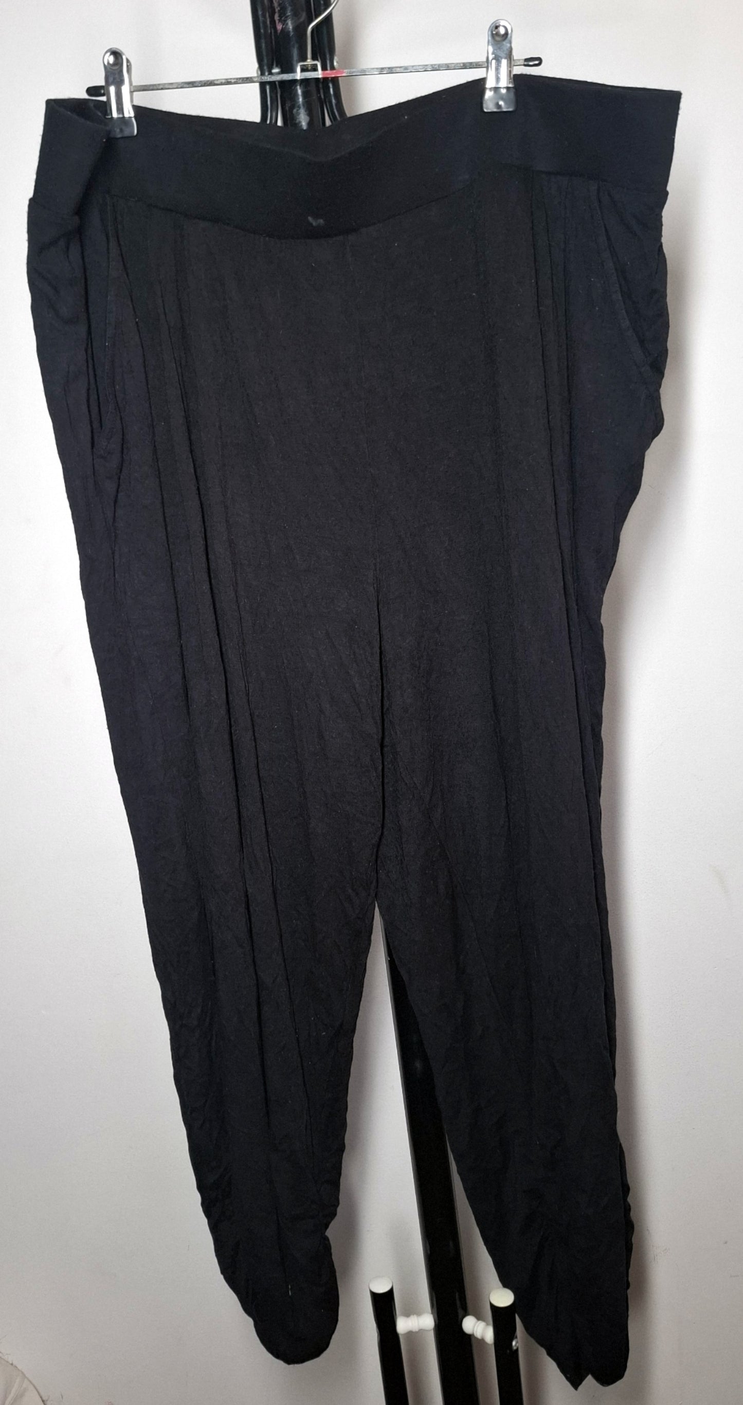 Size 20 - Black Stretchy Harem Pants With Pockets