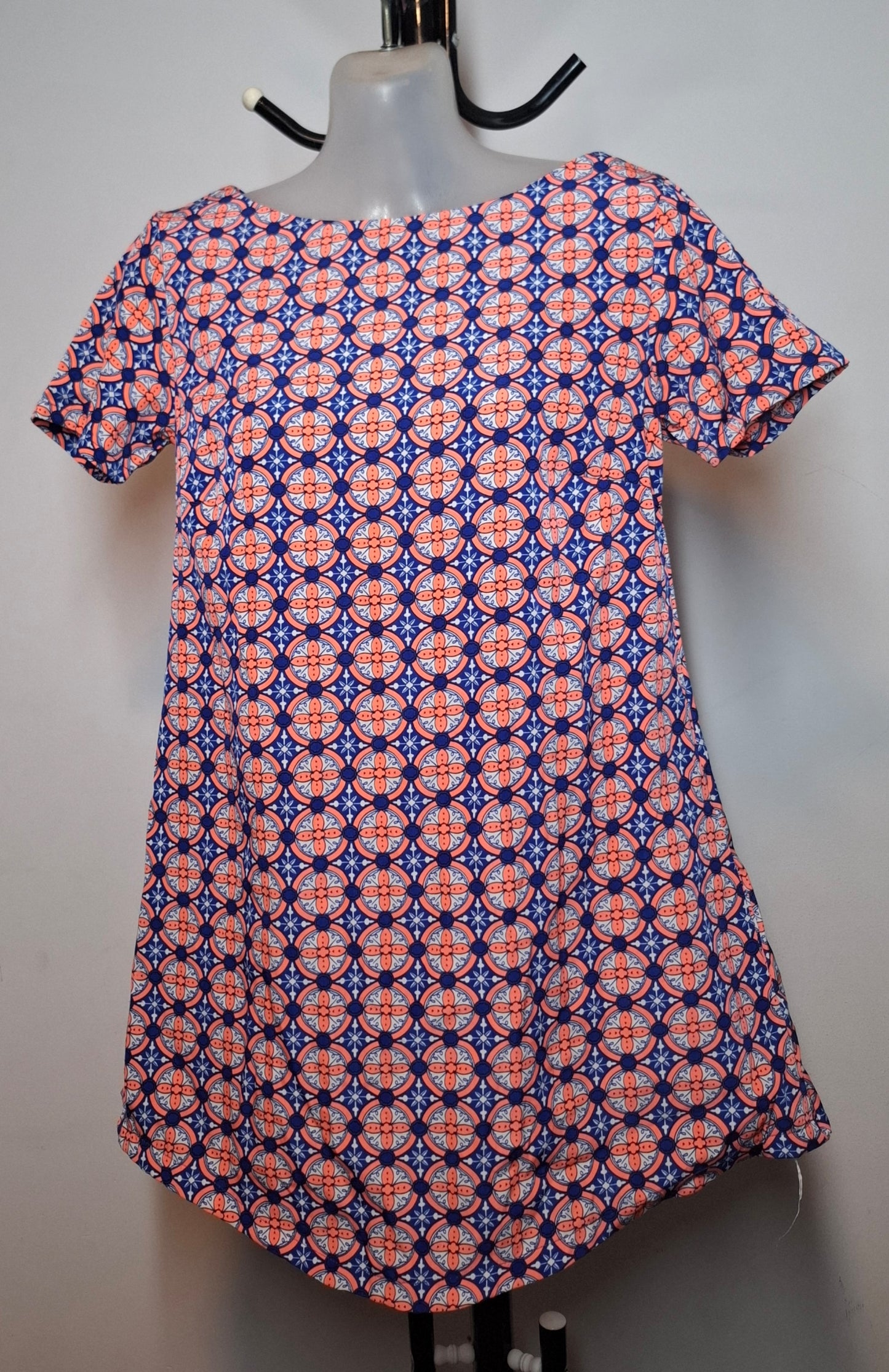 Size 8 - Printed T Shirt Dress