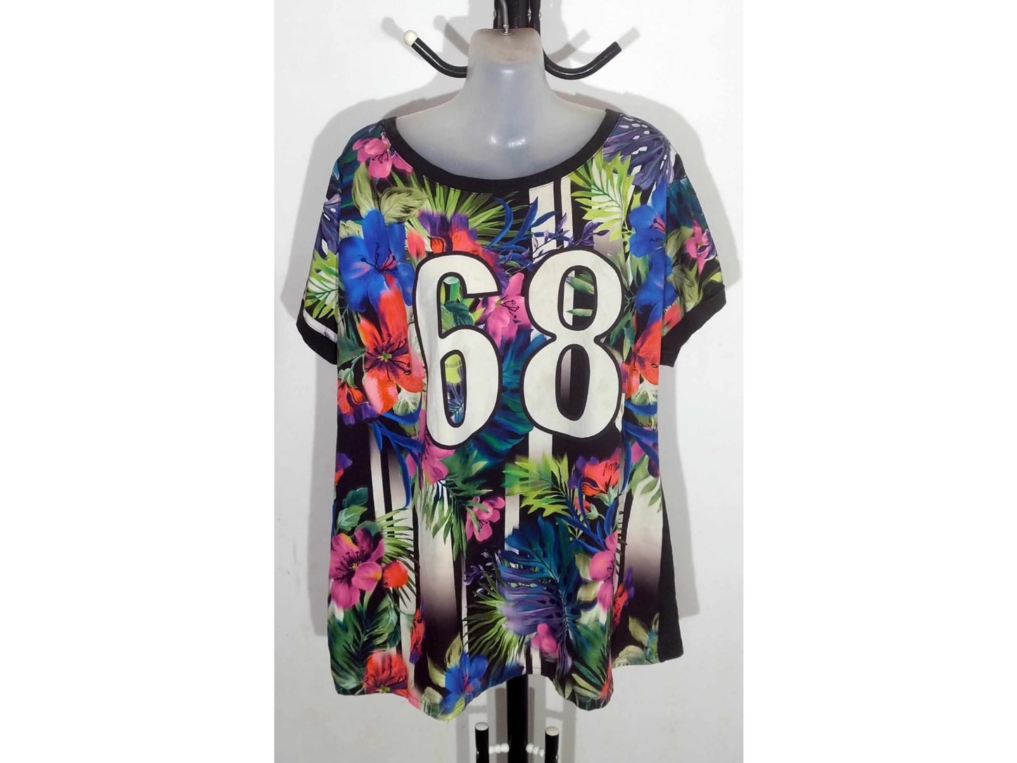 City Chic XS - Lightweight Floral '68' Top