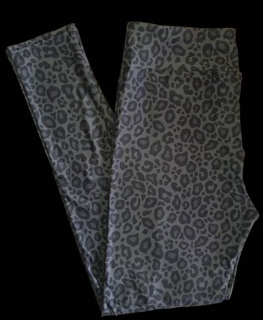 Deluxe - Midnight Leopard - Full Length Leggings