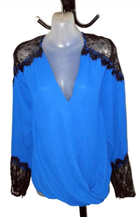 City Chic Small - Faux Lace Wrap Top