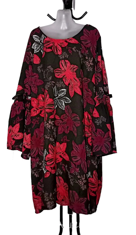 Size 26 - Floral Sleeved Dress - Brand New With Tags