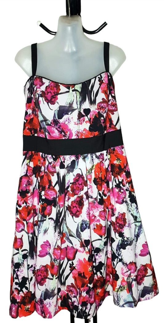 City Chic XS - Floral Fit And Flare Dress
