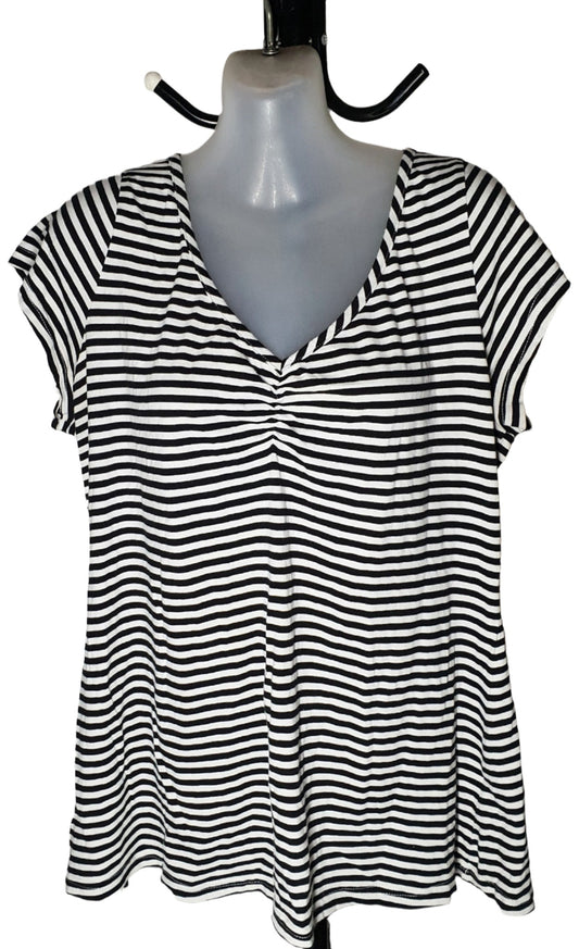 City Chic Medium - Stretchy Striped V Neck T Shirt Top