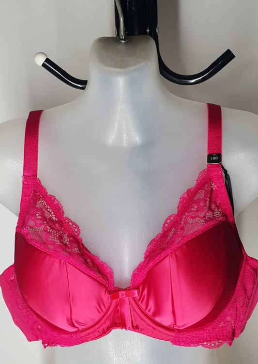 City Chic Medium - Lacey Bra - 18B - Brand New With Tags