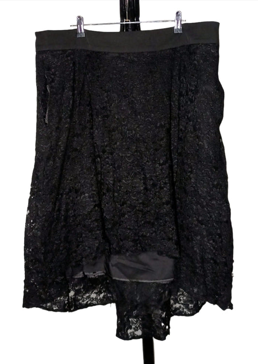 City Chic Medium - Black Lace Hi Lo Skirt With Pockets.jpg