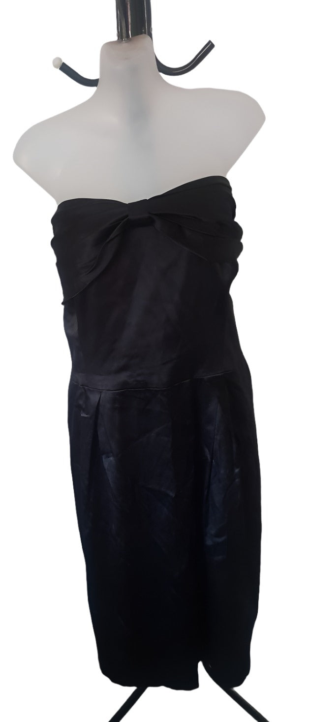 City Chic XL - Black Satin Strapless Bow Front Dress