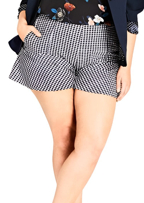 City Chic XL - Black And White Tartan Frill Shorts With Pockets