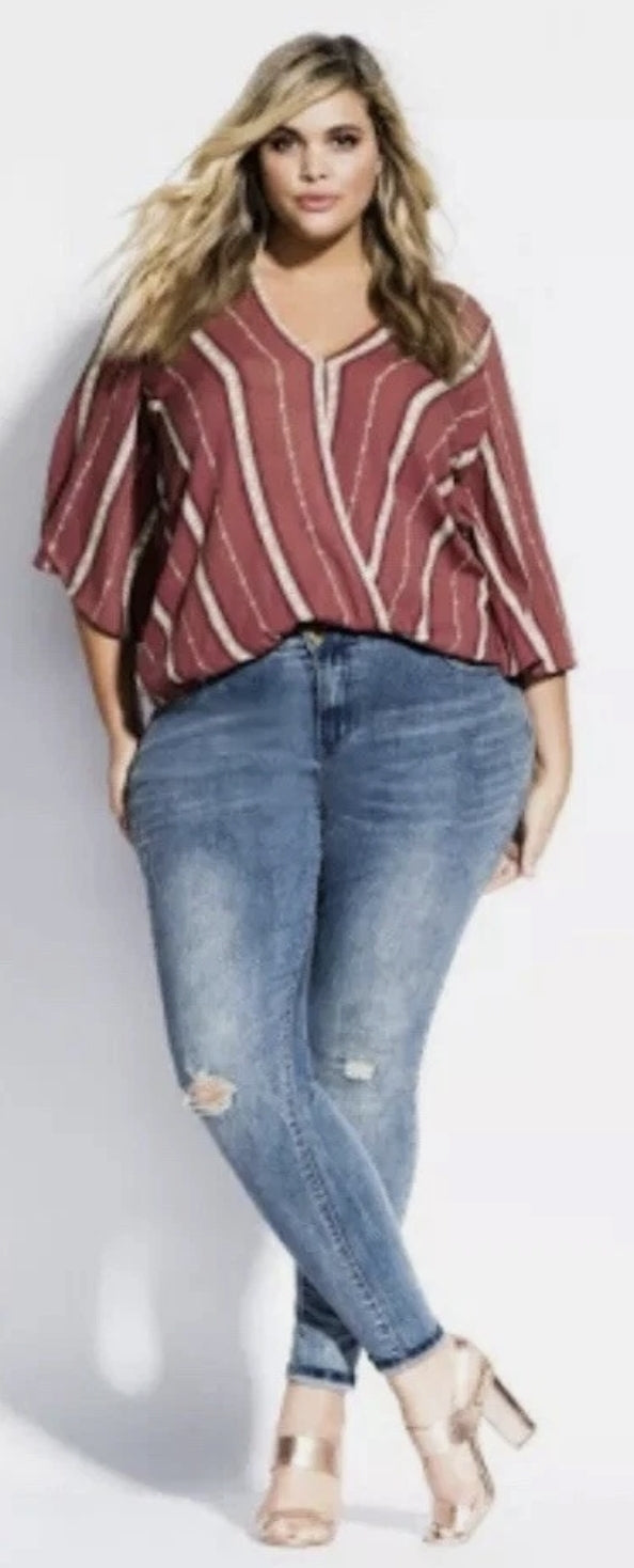 City Chic Large - Faux Wrap Top