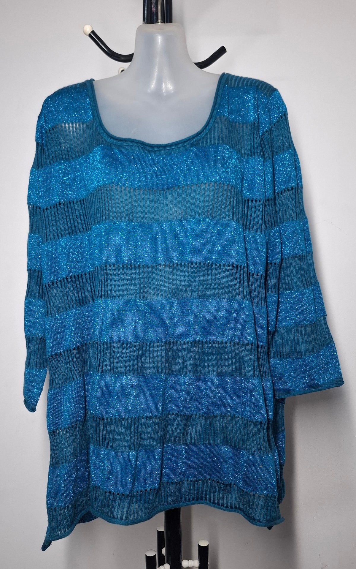 City Chic Small - Teal Crochet Glitter Top