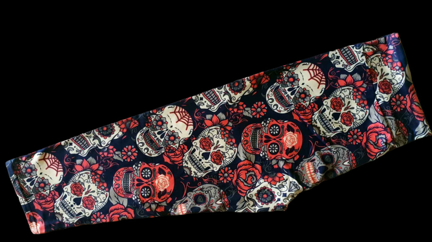 Deluxe - Sugar Skull - 3/4 Length Leggings