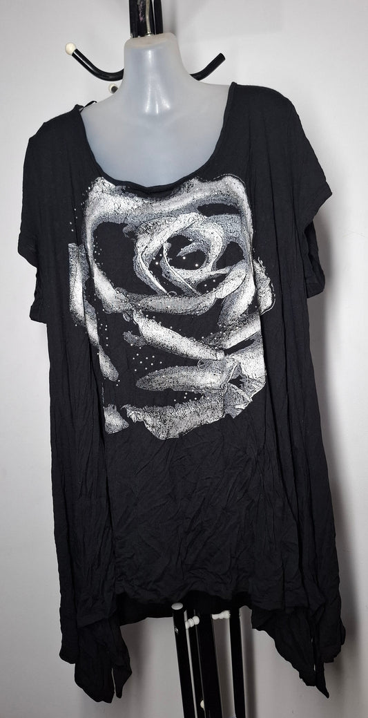 Size 26 - Stretchy Rose Tunic Top