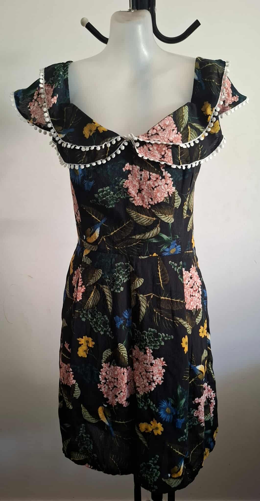 City Chic XS - Floral Frill Off Shoulder PLAYSUIT
