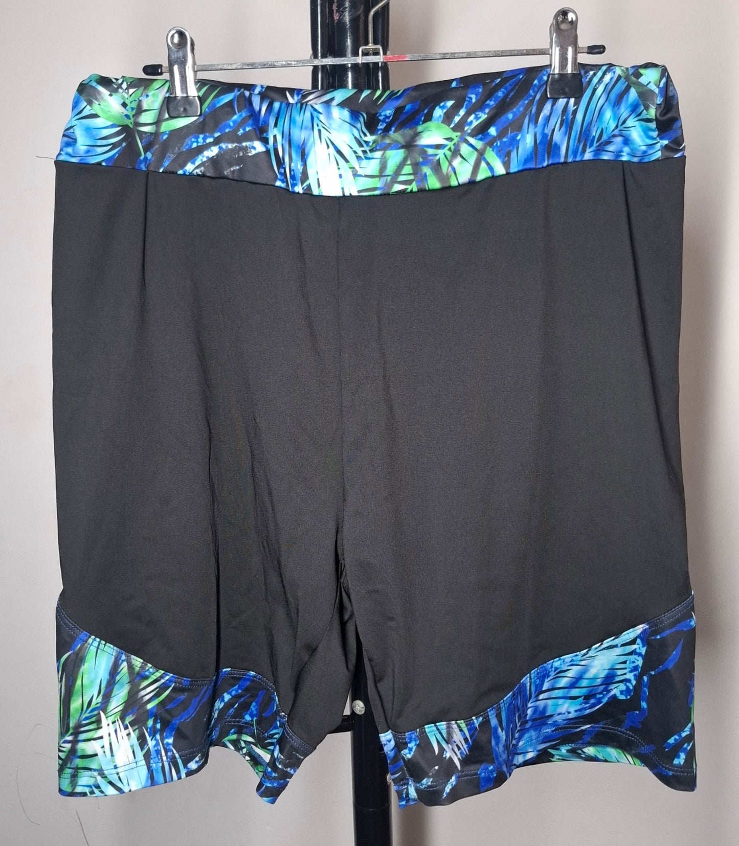 Size 16 - Swimmer Shorts