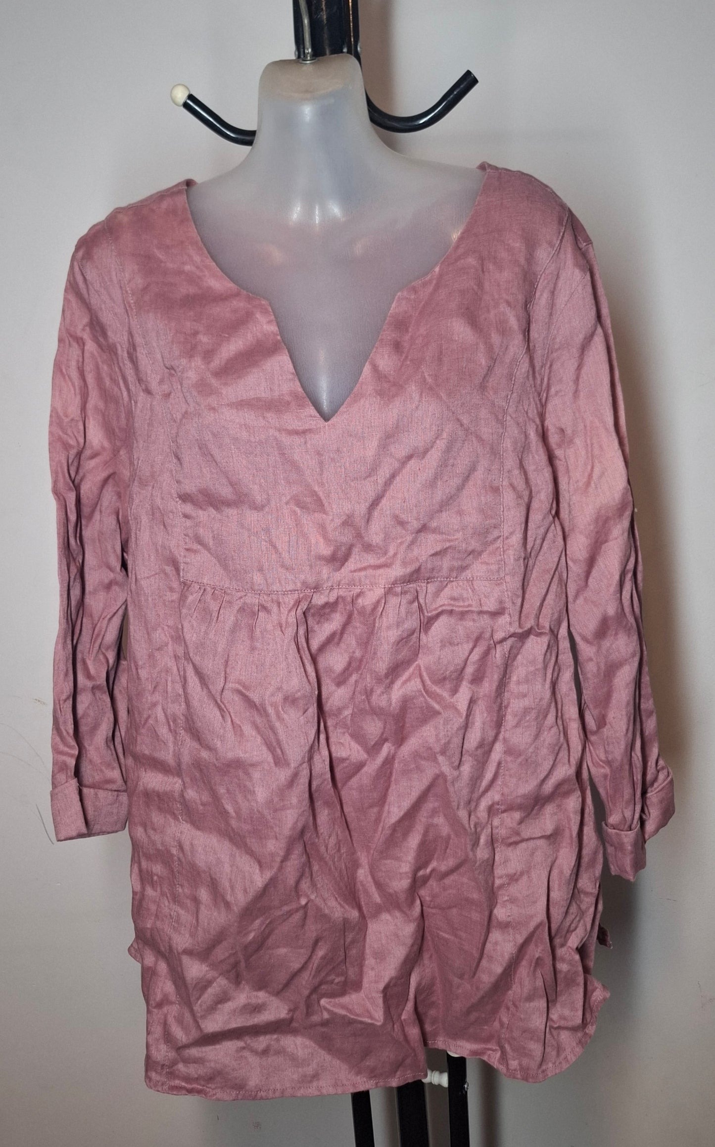 Size 22 - Top With Sleeves