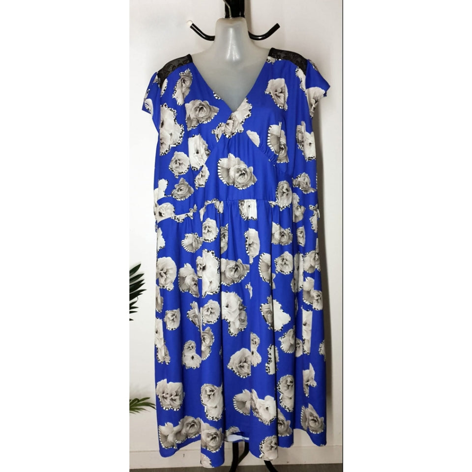 City Chic XL - Blue Floral Lace Dress