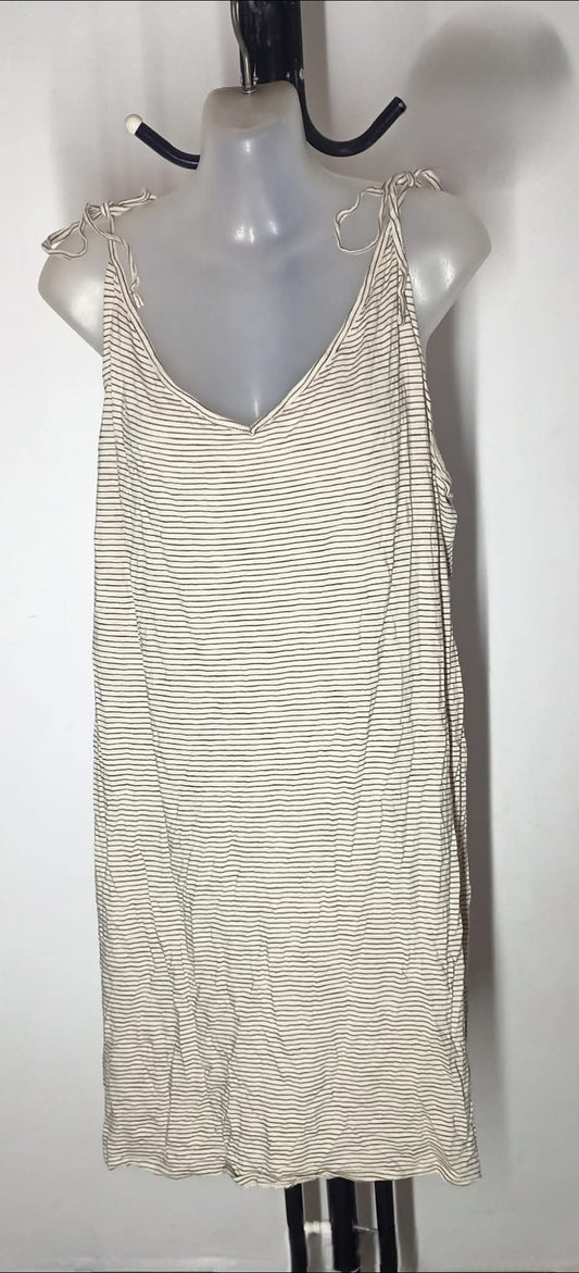 Size 22 - Tie Up Shoulder Top