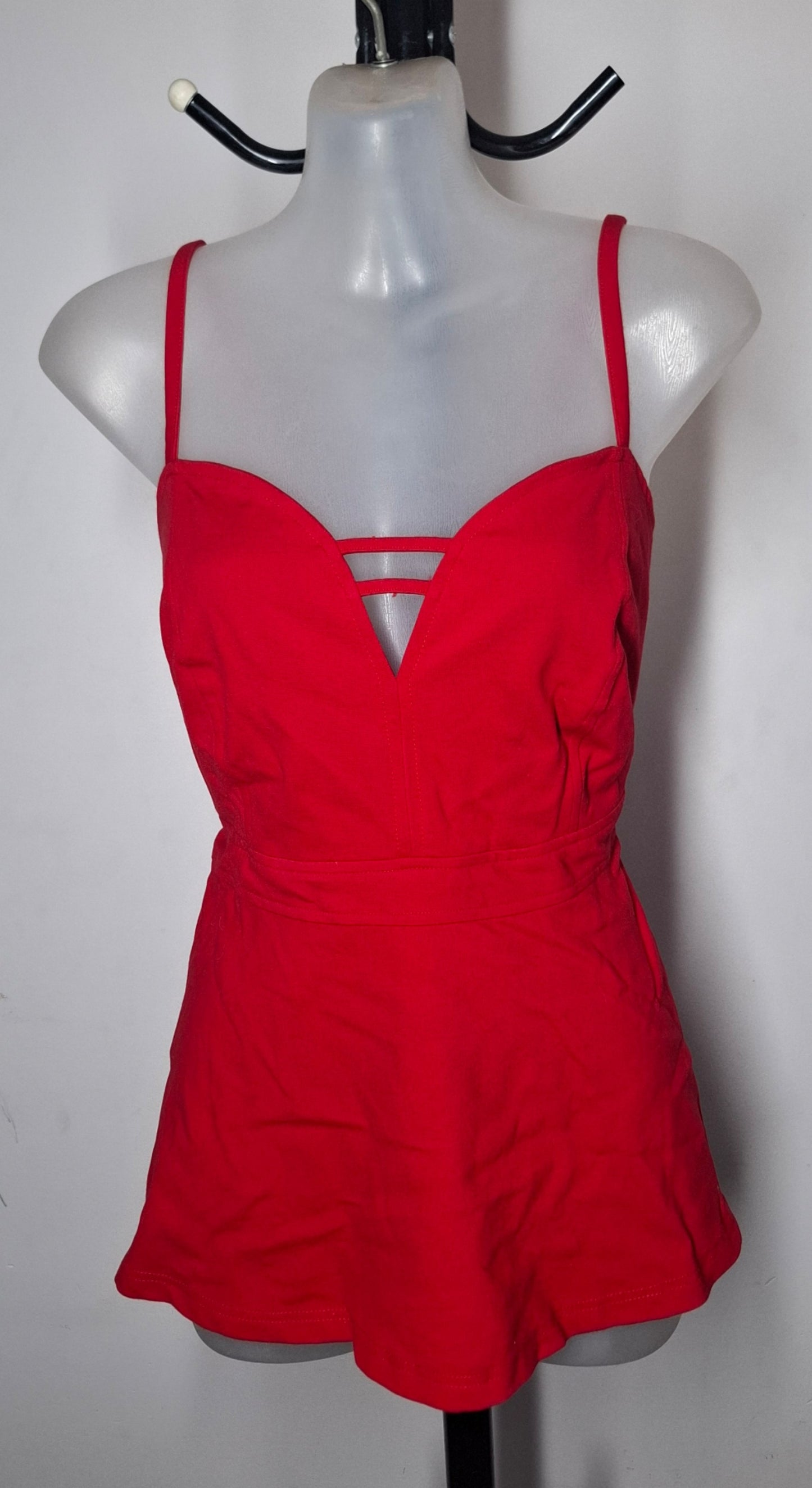 City Chic XS - RED Peplum Top