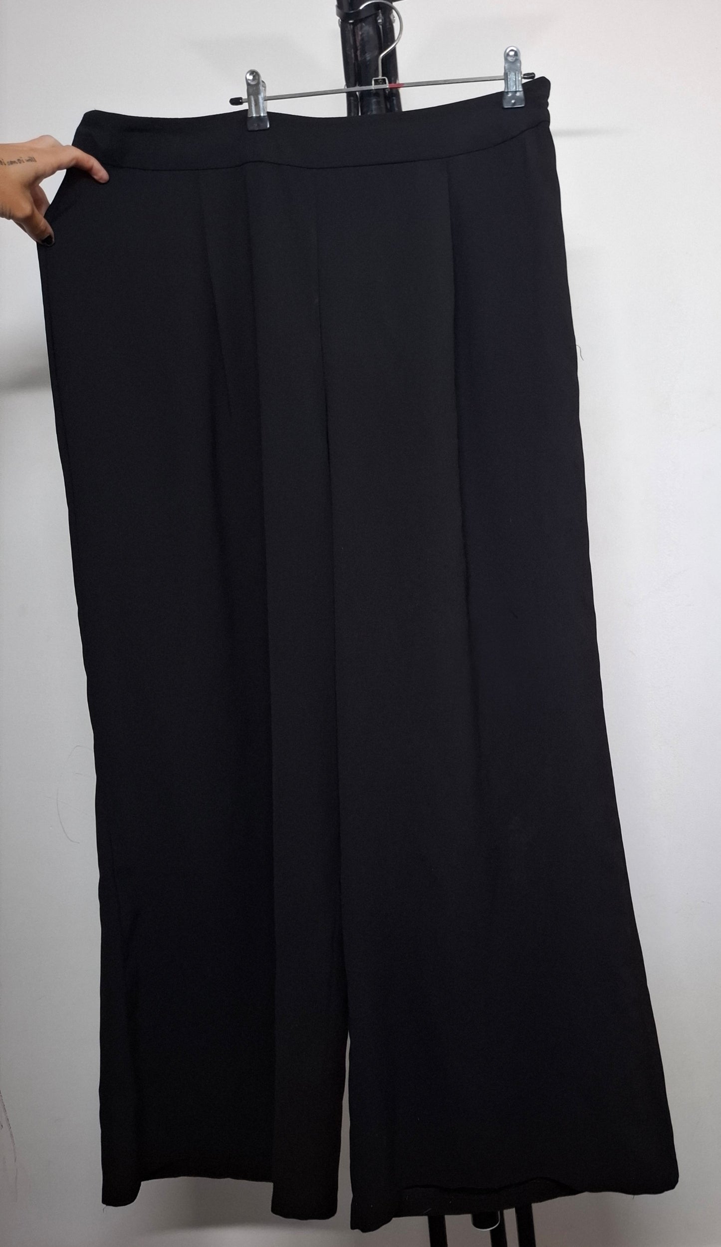 City Chic XS - Black Pants