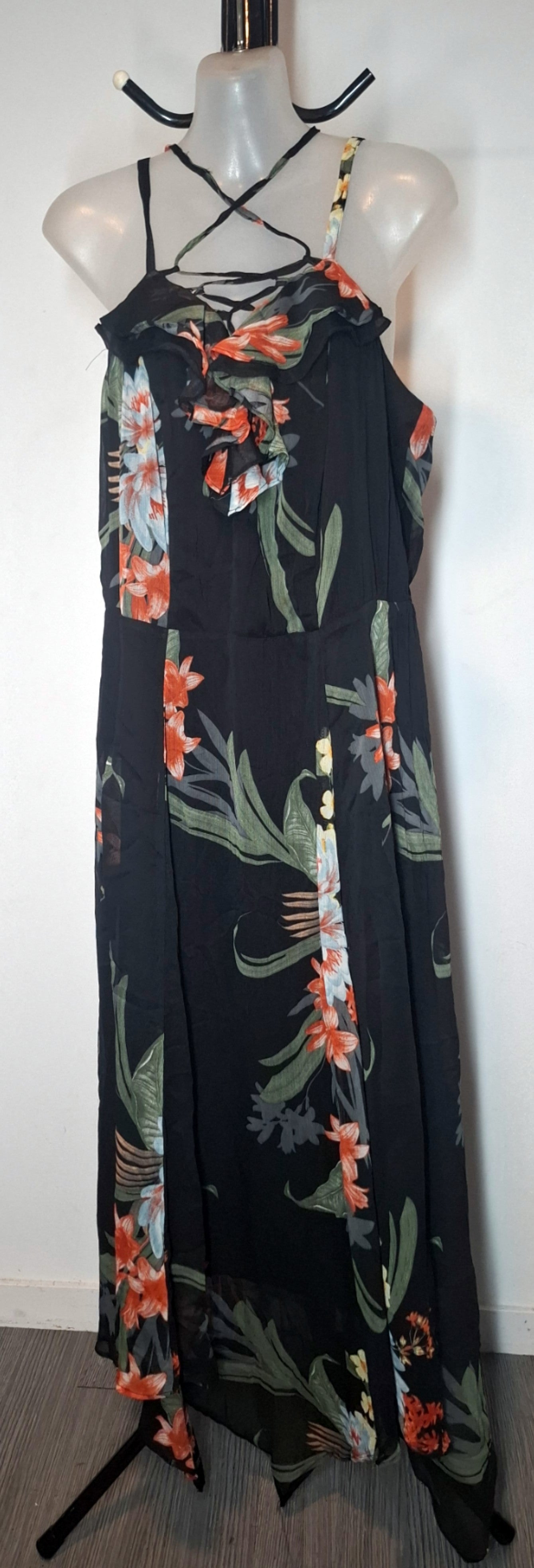 City Chic Small - Black Floral Strappy Dress