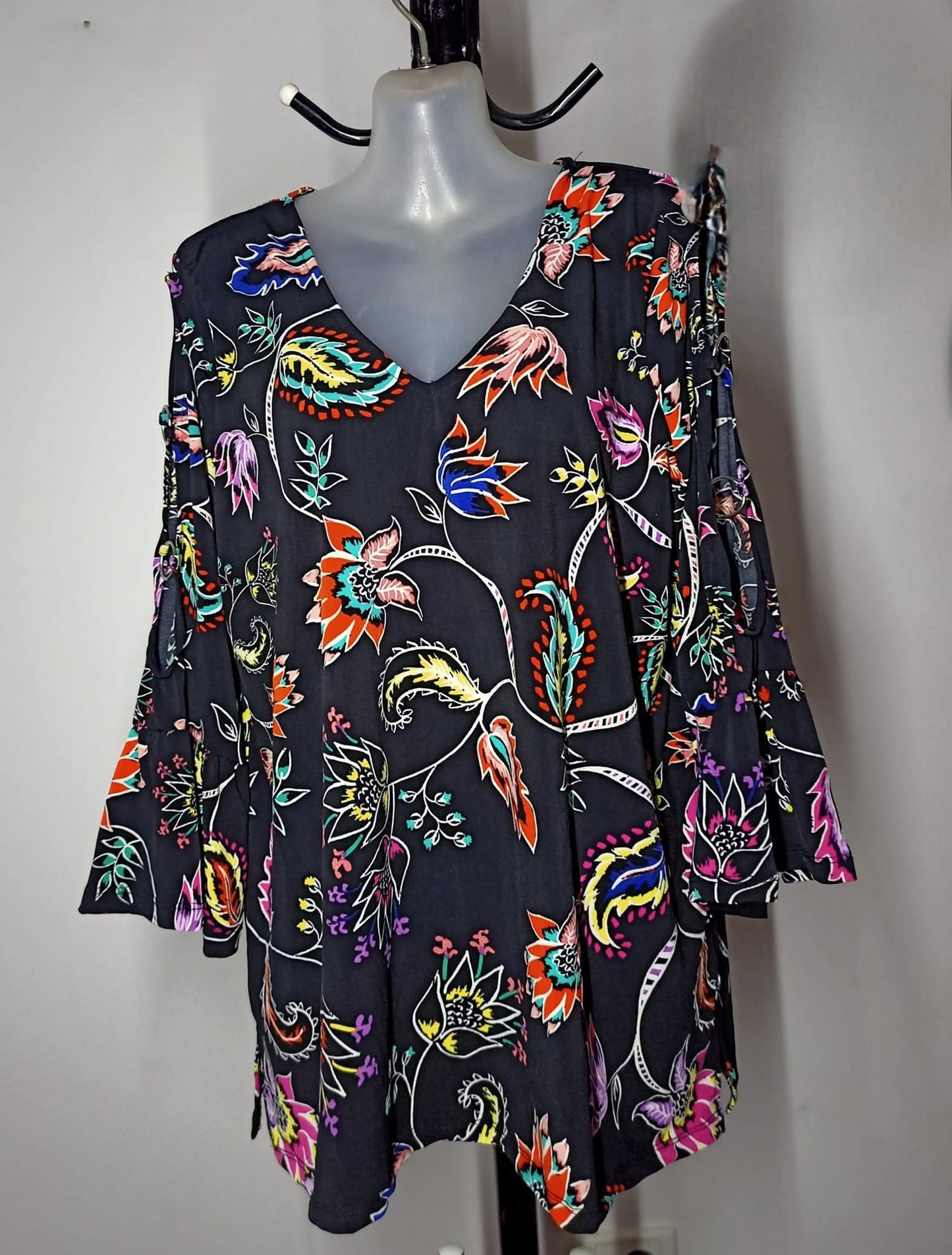 Size 16 - Black Floral Cold Shoulder Top