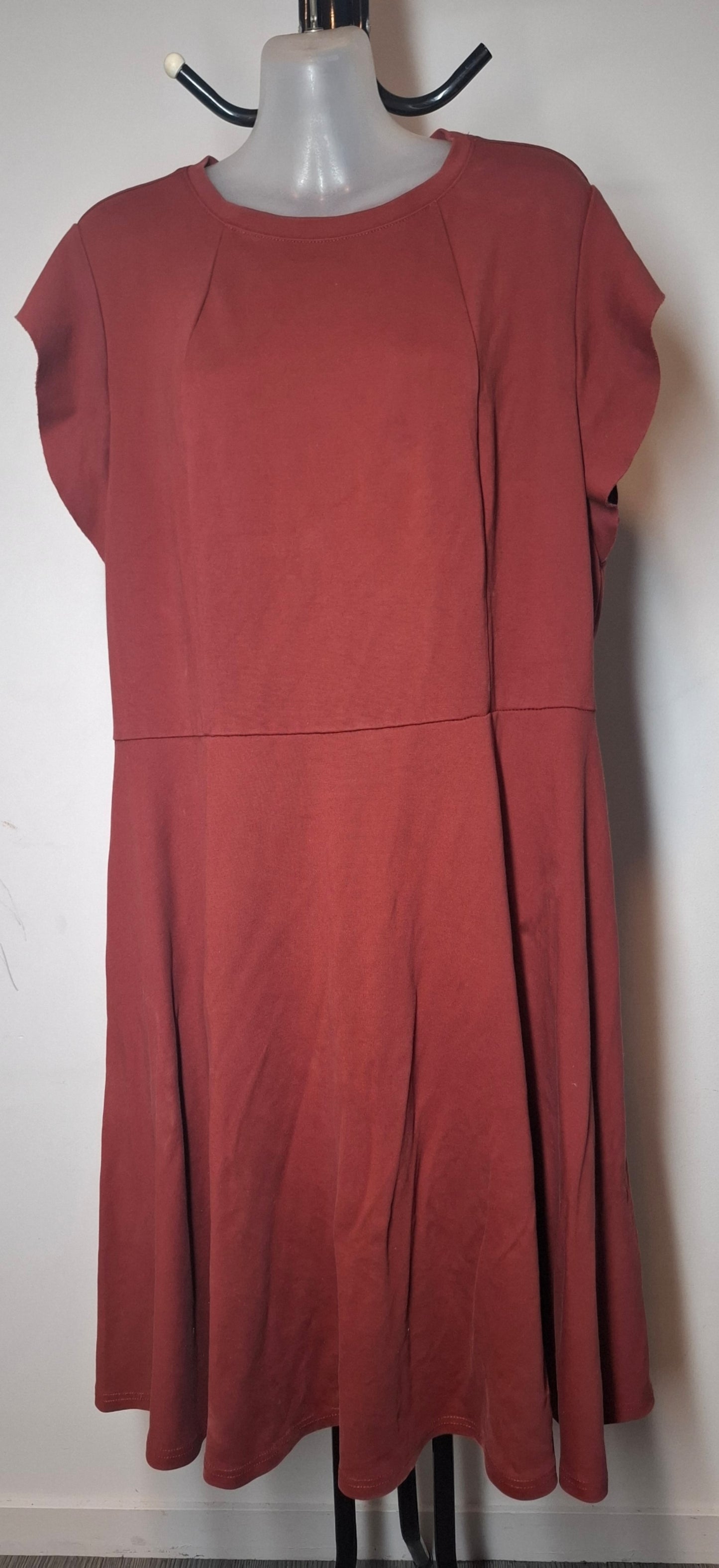 City Chic Medium - Frill Sleeve Dress