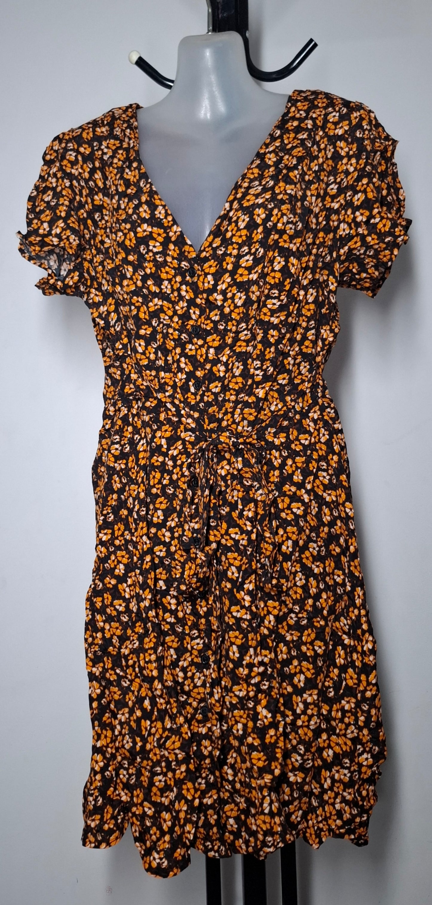 City Chic Small - Floral Button Up Dress With Tie