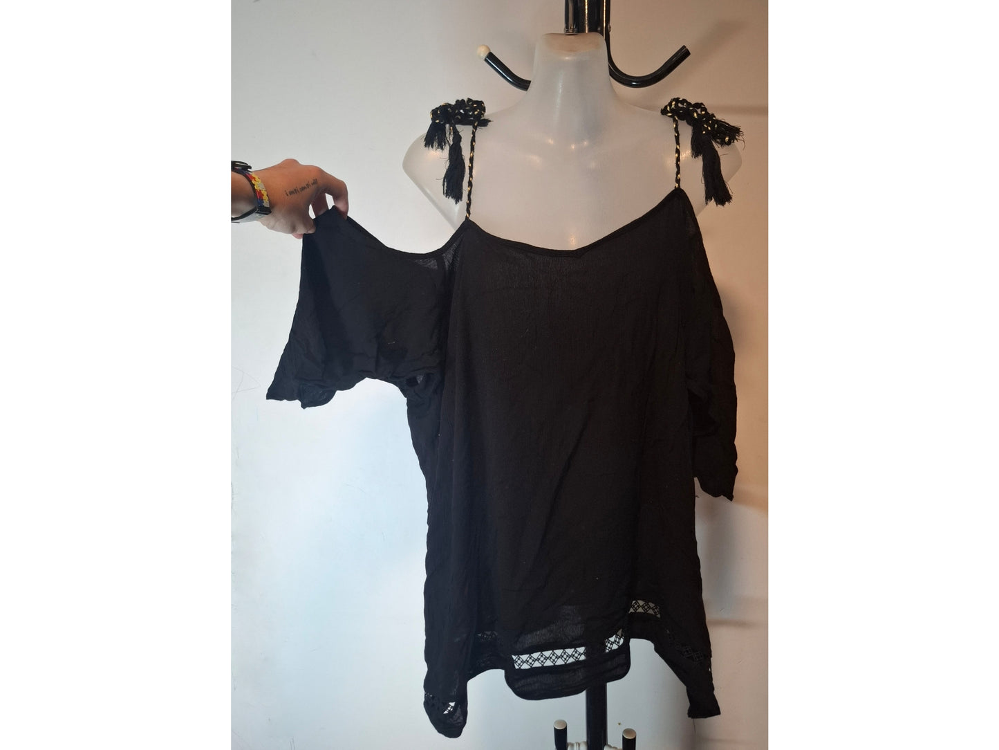 City Chic Medium - Black Tie Up Cold Shoulder Top -- FREE