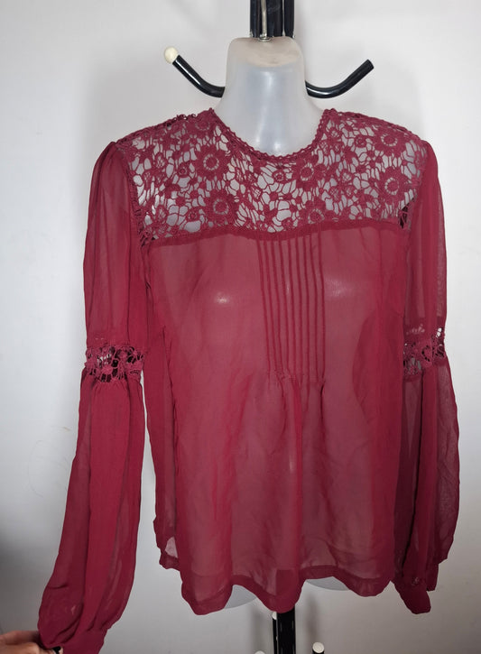Size 12 - Sheer Lace Sleeved Top