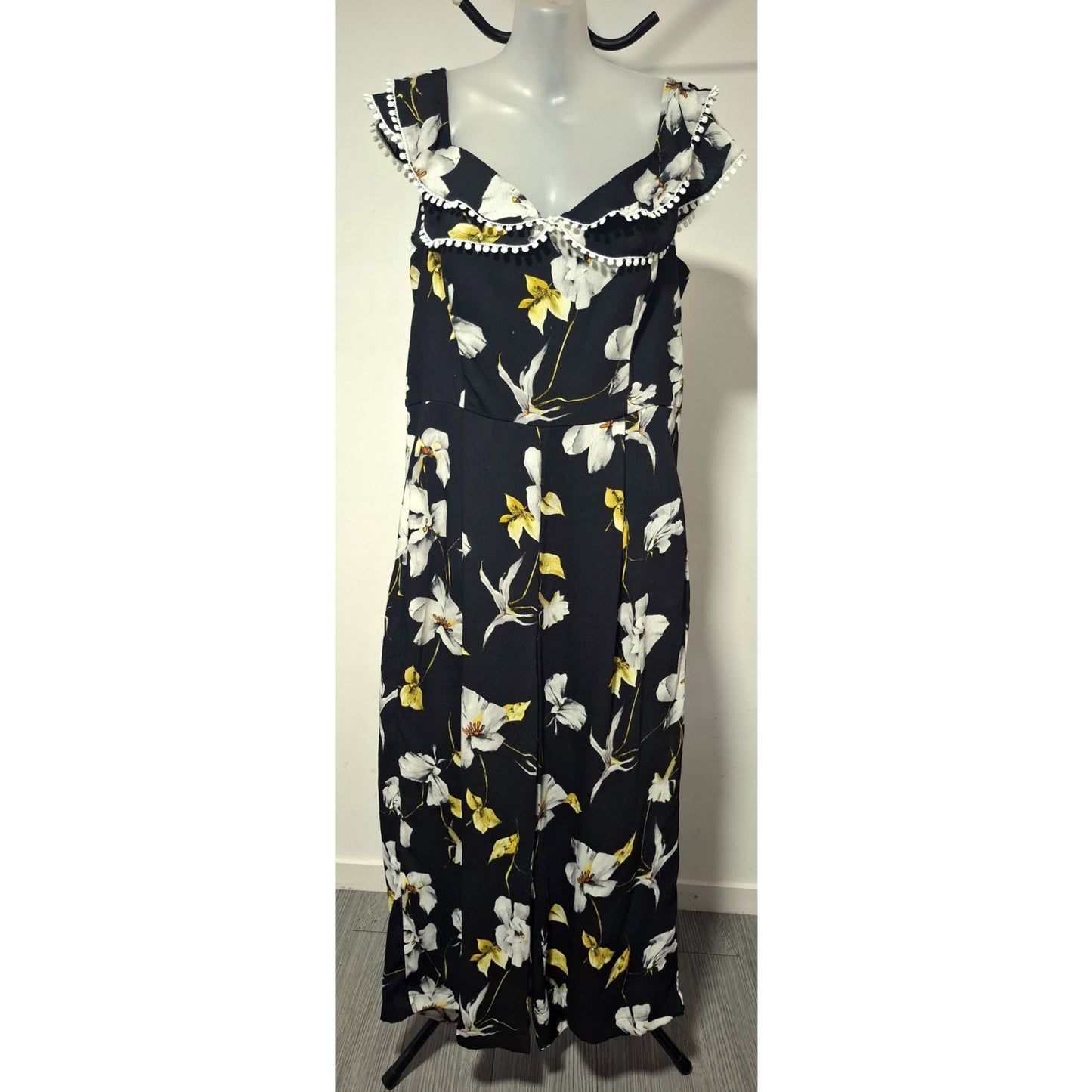 City Chic XS - Black Floral Off Shoulder Wide Leg Jumpsuit With Pockets