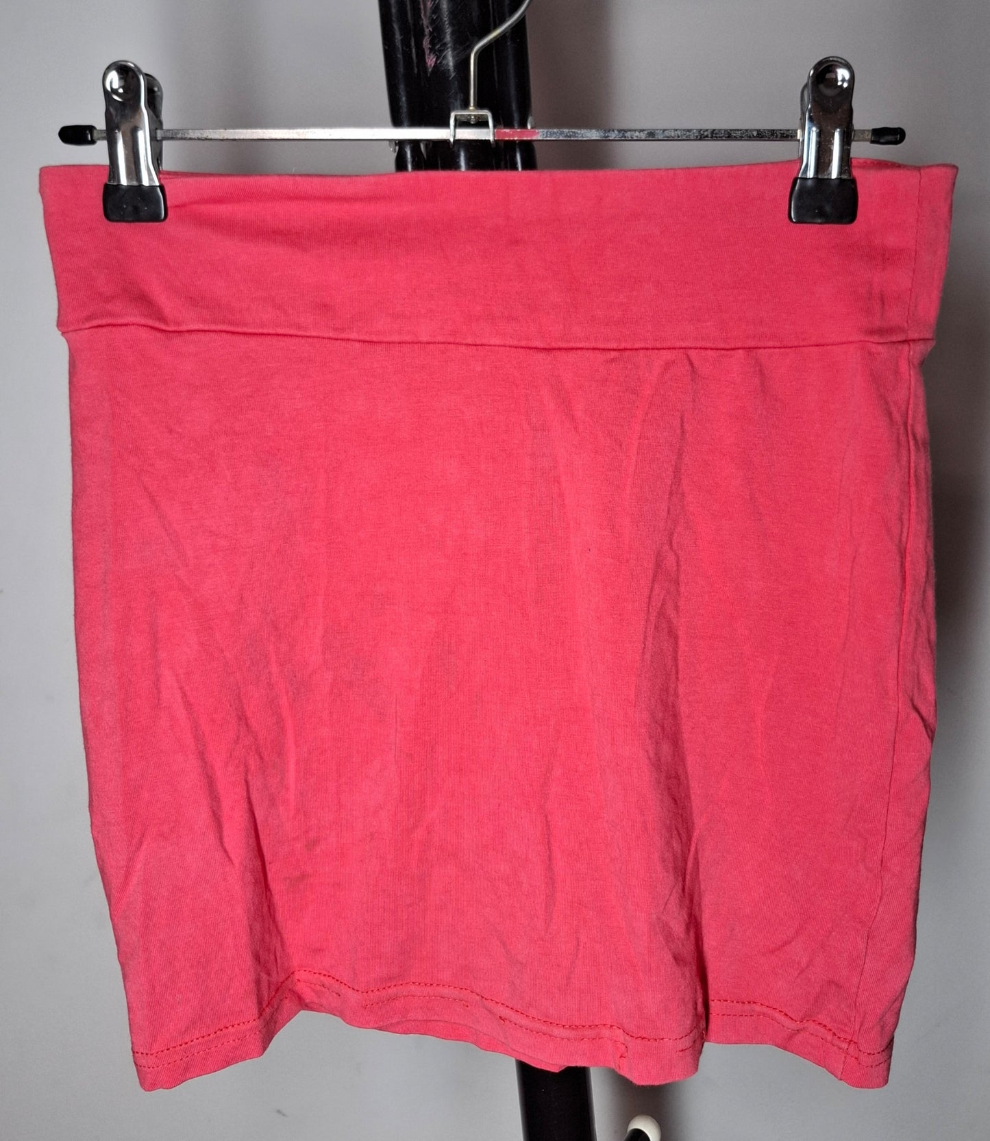 Size 8 - Stretchy Skirt